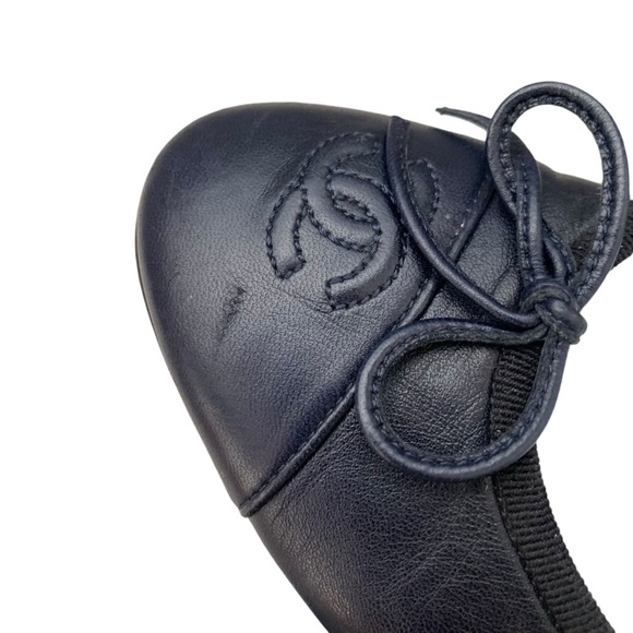Chanel Navy Blue Leather Ballet Flats Size 37 - Picture 13 of 16